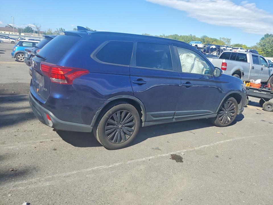 69717976 :رقم المزاد ، JA4AD3A33LZ045446 vin ، 2020 Mitsubishi Outlander مزاد بيع