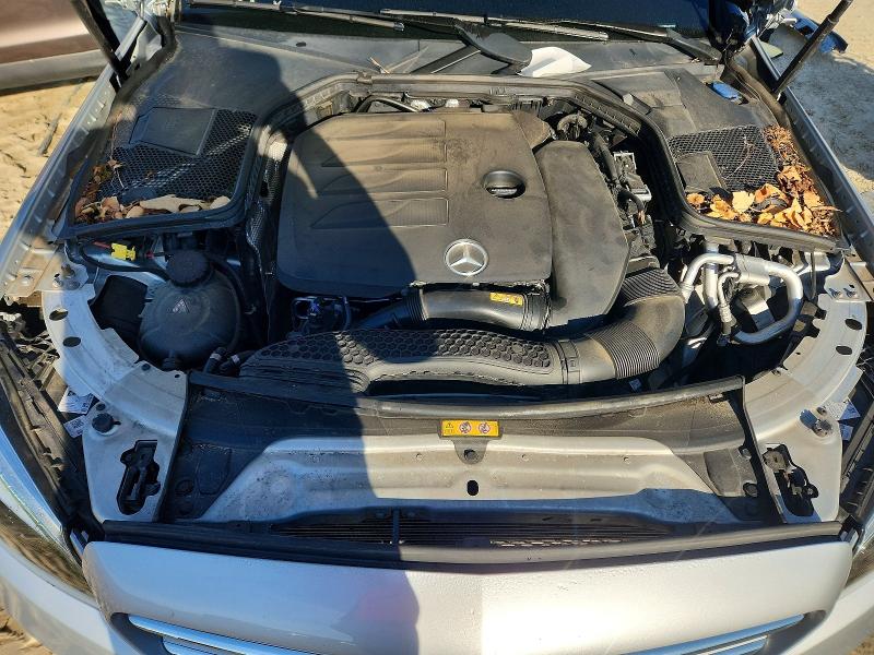 67301656 :رقم المزاد ، W1KWF8EB8LR596837 vin ، 2020 Mercedes-benz C مزاد بيع