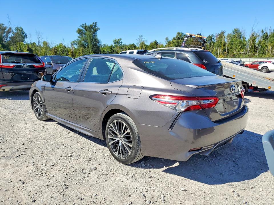 Продаж на аукціоні авто 2019 Toyota Camry, vin: 4T1B11HK3KU715685, номер лоту: 69455636