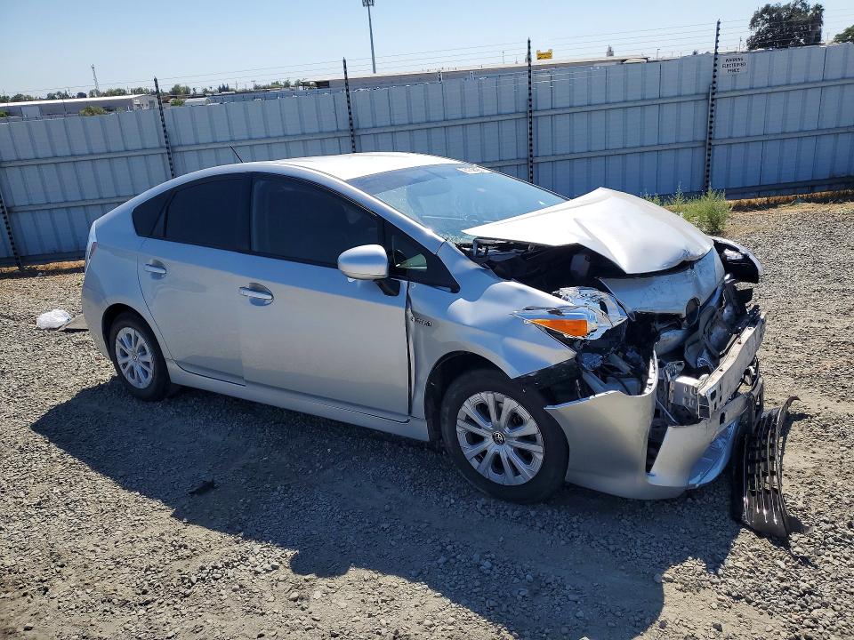 70138466 :رقم المزاد ، JTDKN3DU5F0450390 vin ، 2015 Toyota Prius مزاد بيع
