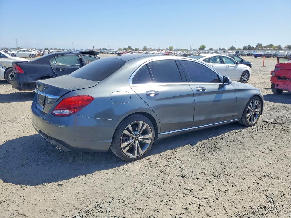2018 Mercedes-benz C მანქანა იყიდება აუქციონზე, vin: 55SWF4JB9JU266280, აუქციონის ნომერი: 69096916