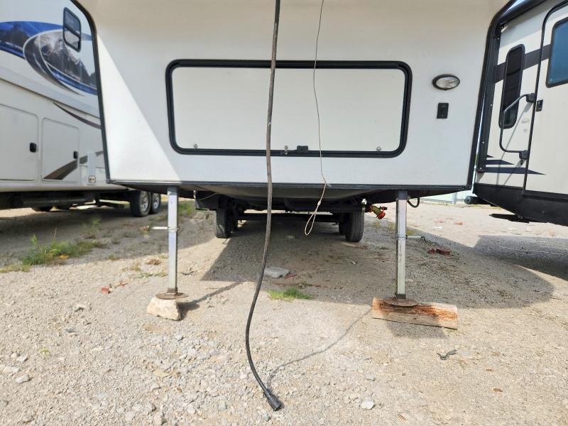66989956 :رقم المزاد ، 4YDF27R28GV502279 vin ، 2016 Keystone Cougar مزاد بيع