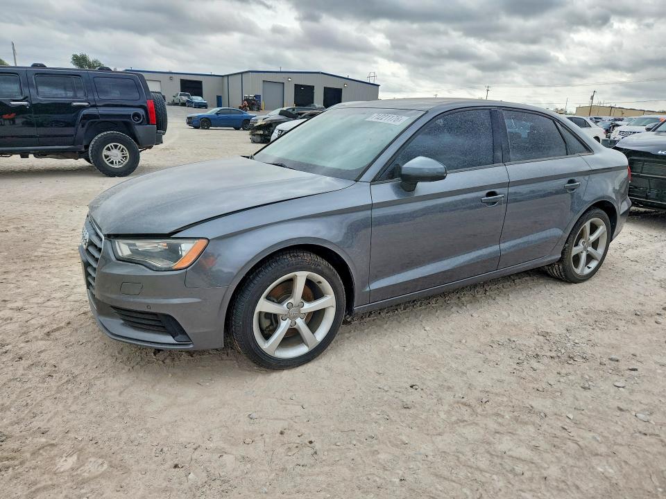 2016 Audi A3 მანქანა იყიდება აუქციონზე, vin: WAUB8GFF8G1023078, აუქციონის ნომერი: 71221176