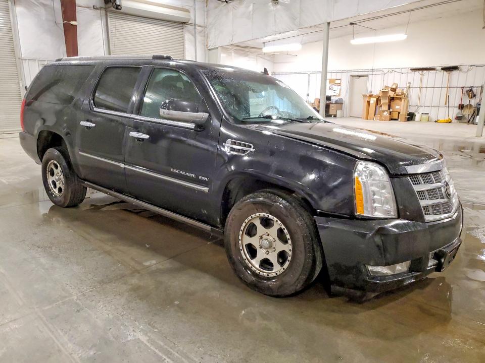 Продажа на аукционе авто 2011 Cadillac Escalade, vin: 1GYS4KEF3BR261718, номер лота: 67725136
