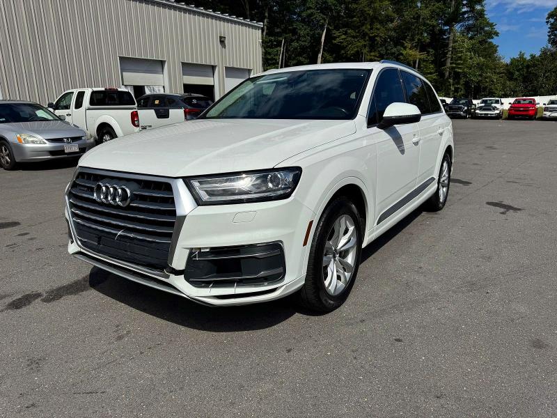 2018 Audi Q7 მანქანა იყიდება აუქციონზე, vin: WA1LAAF7XJD023827, აუქციონის ნომერი: 68409456