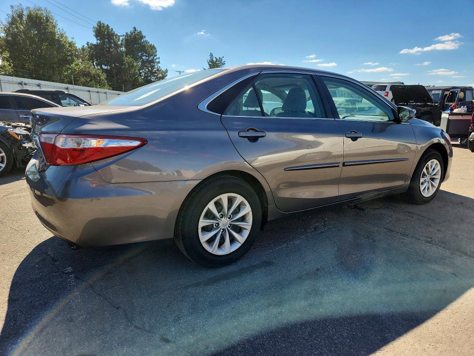 Продажа на аукционе авто 2017 Toyota Camry, vin: 4T1BF1FK8HU667940, номер лота: 70440996