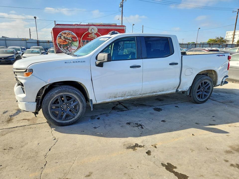 71288666 :رقم المزاد ، 1GCPDBEK4PZ132645 vin ، 2023 Chevrolet Silverado مزاد بيع