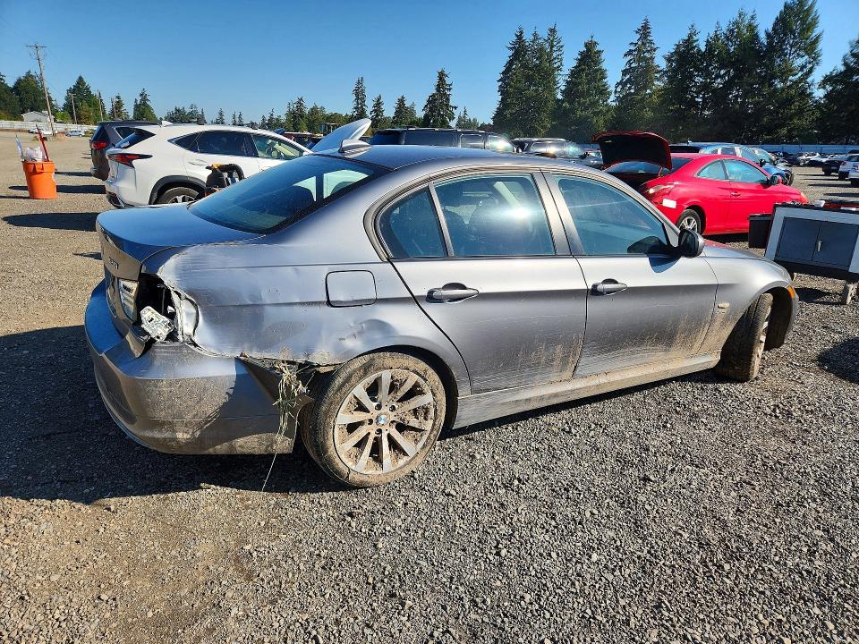 69156506 :رقم المزاد ، WBAPK5C55BF127353 vin ، 2011 Bmw 328 مزاد بيع