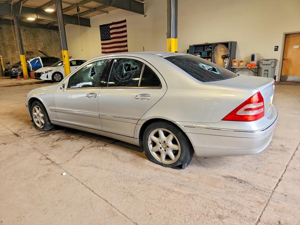 Продажа на аукционе авто 2001 Mercedes-benz C, vin: WDBRF64J31F086025, номер лота: 67990296