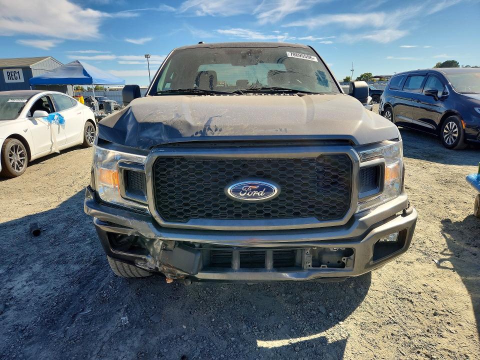 70695596 :رقم المزاد ، 1FTEX1CP8KKF29316 vin ، 2019 Ford F150 مزاد بيع