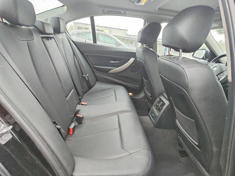 70599926 :رقم المزاد ، WBA3C3G55ENS70615 vin ، 2014 Bmw 320 مزاد بيع