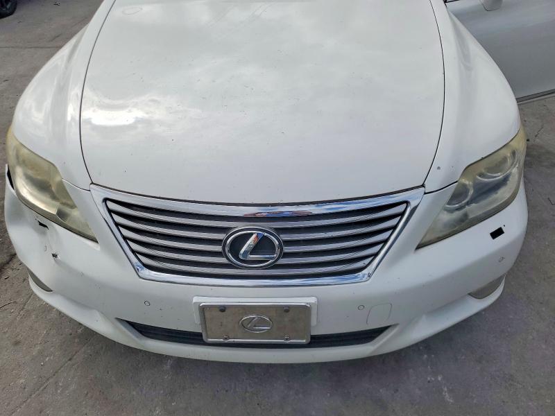 70488356 :رقم المزاد ، JTHBL5EF7A5101615 vin ، 2010 Lexus Ls مزاد بيع