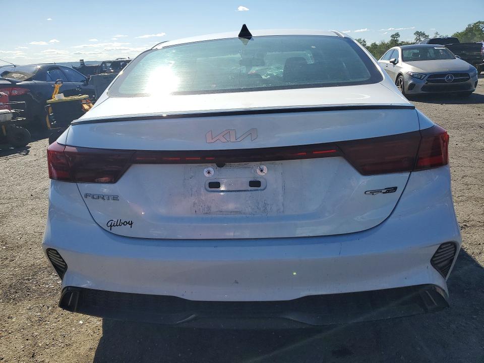 2022 Kia Forte მანქანა იყიდება აუქციონზე, vin: 3KPF54AD6NE435138, აუქციონის ნომერი: 68767516