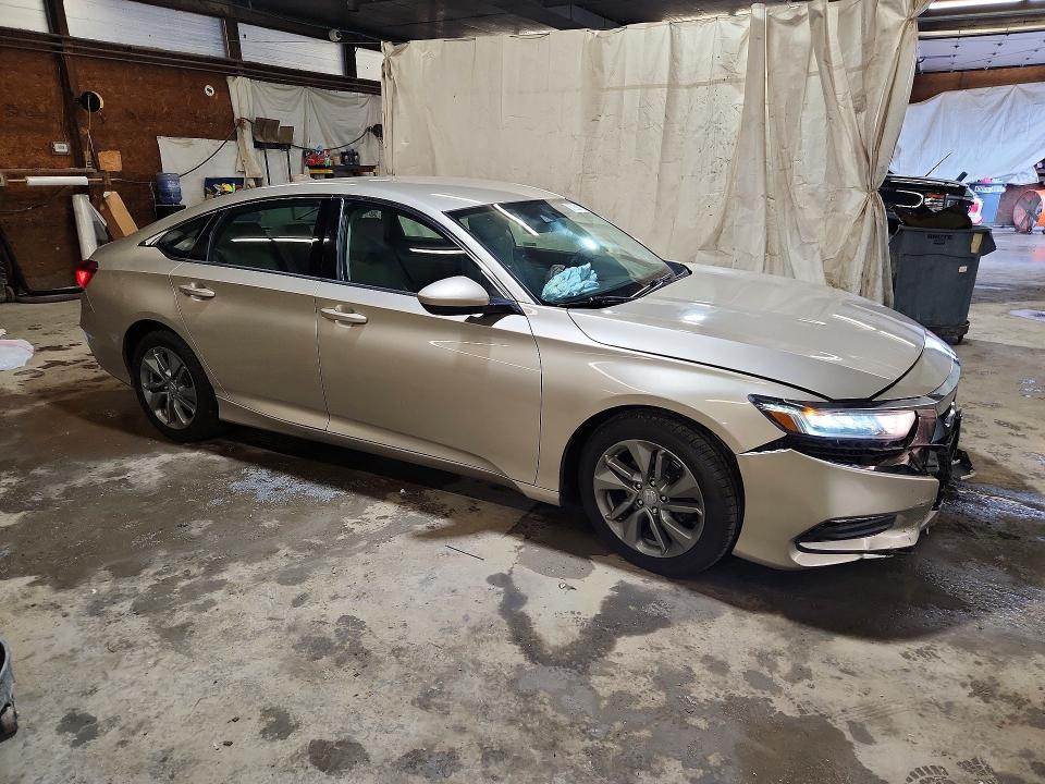 67280716 :رقم المزاد ، 1HGCV1F1XJA090159 vin ، 2018 Honda Accord مزاد بيع