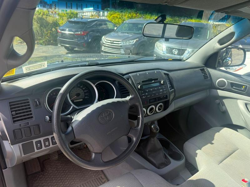 2010 Toyota Tacoma მანქანა იყიდება აუქციონზე, vin: 5TEPX4ENXAZ689293, აუქციონის ნომერი: 70105986
