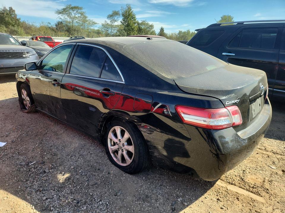 70621696 :رقم المزاد ، 4T4BF3EK0BR184730 vin ، 2011 Toyota Camry مزاد بيع