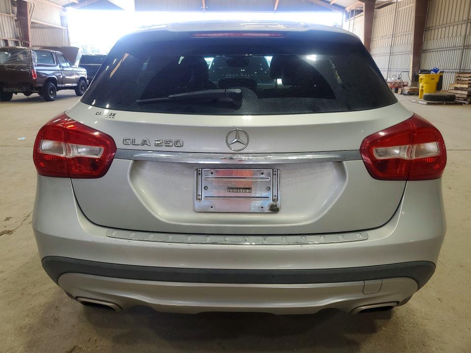 69202386 :رقم المزاد ، WDCTG4EB8FJ164698 vin ، 2015 Mercedes-benz Gla مزاد بيع