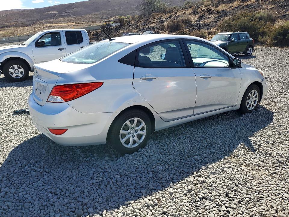 2014 Hyundai Accent მანქანა იყიდება აუქციონზე, vin: KMHCT4AE0EU704815, აუქციონის ნომერი: 68667856