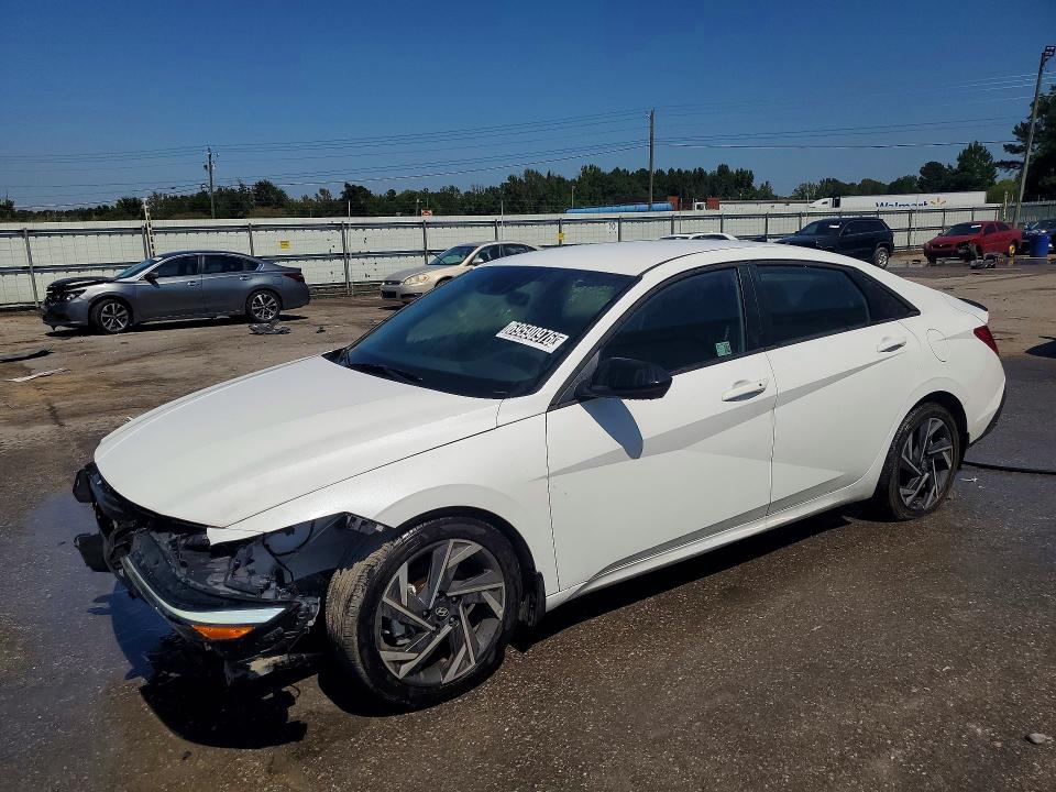 Auction sale of the 2025 Hyundai Elantra, vin: KMHLM4DG9SU009982, lot number: 69590976