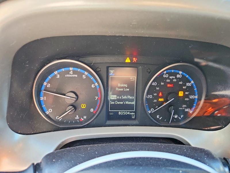 2018 Toyota Rav4 მანქანა იყიდება აუქციონზე, vin: 2T3BFREV6JW850843, აუქციონის ნომერი: 68510396