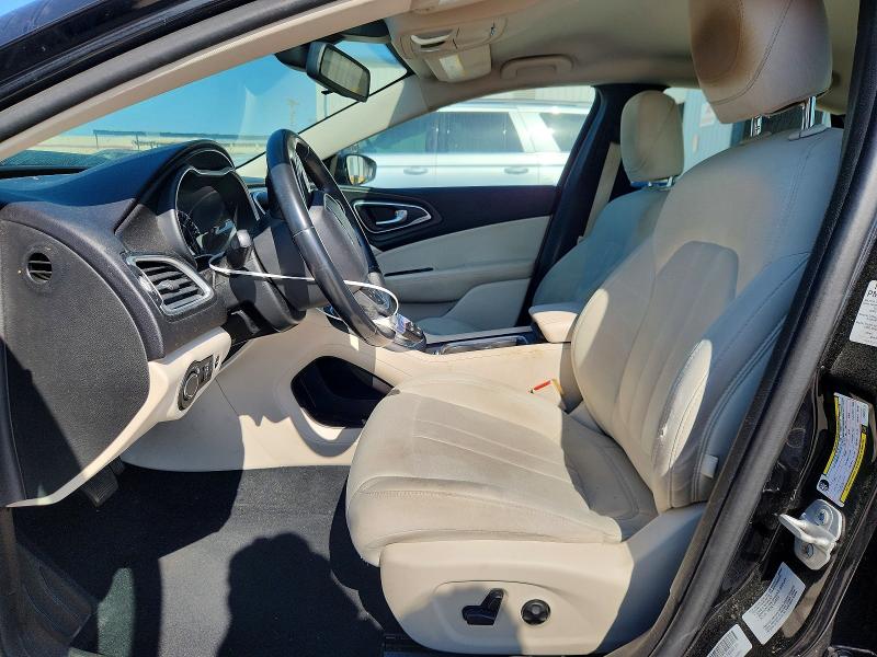 Продаж на аукціоні авто 2015 Chrysler 200, vin: 1C3CCCAB0FN602516, номер лоту: 68989196