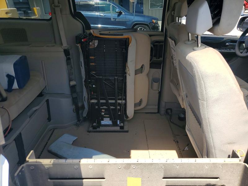 Продаж на аукціоні авто 2015 Dodge Grand Caravan, vin: 2C7WDGBG4FR642840, номер лоту: 67806646