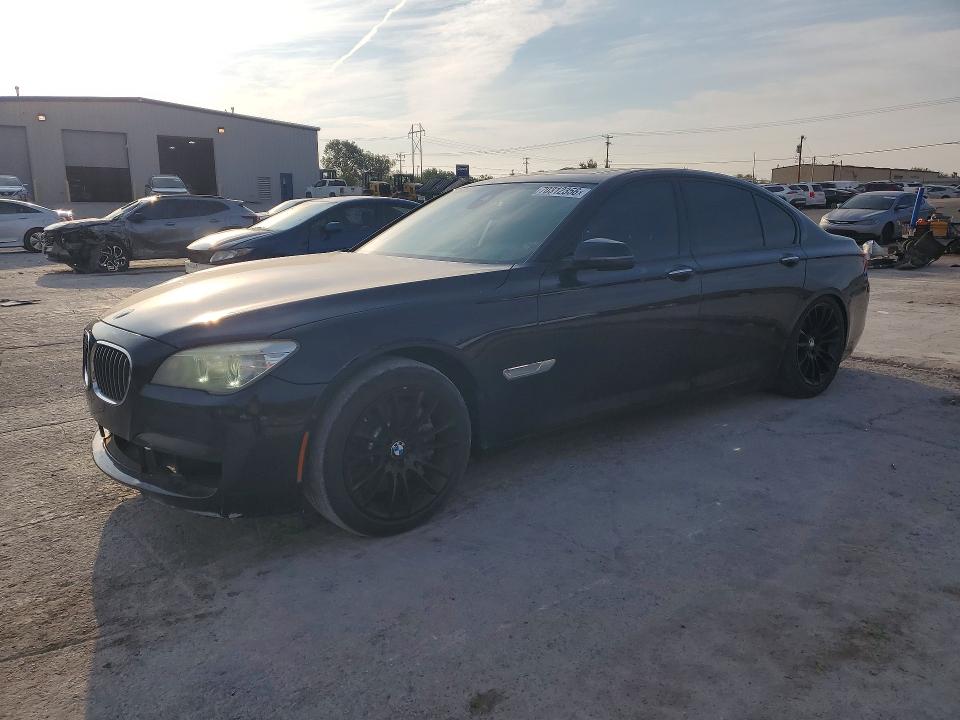 70312356 :رقم المزاد ، WBAYA8C55ED228398 vin ، 2014 Bmw 750 مزاد بيع