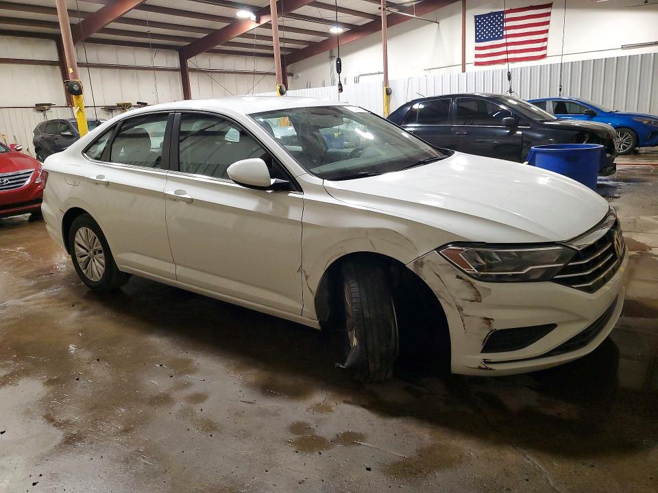 67240436 :رقم المزاد ، 3VWC57BU1LM081984 vin ، 2020 Volkswagen Jetta مزاد بيع