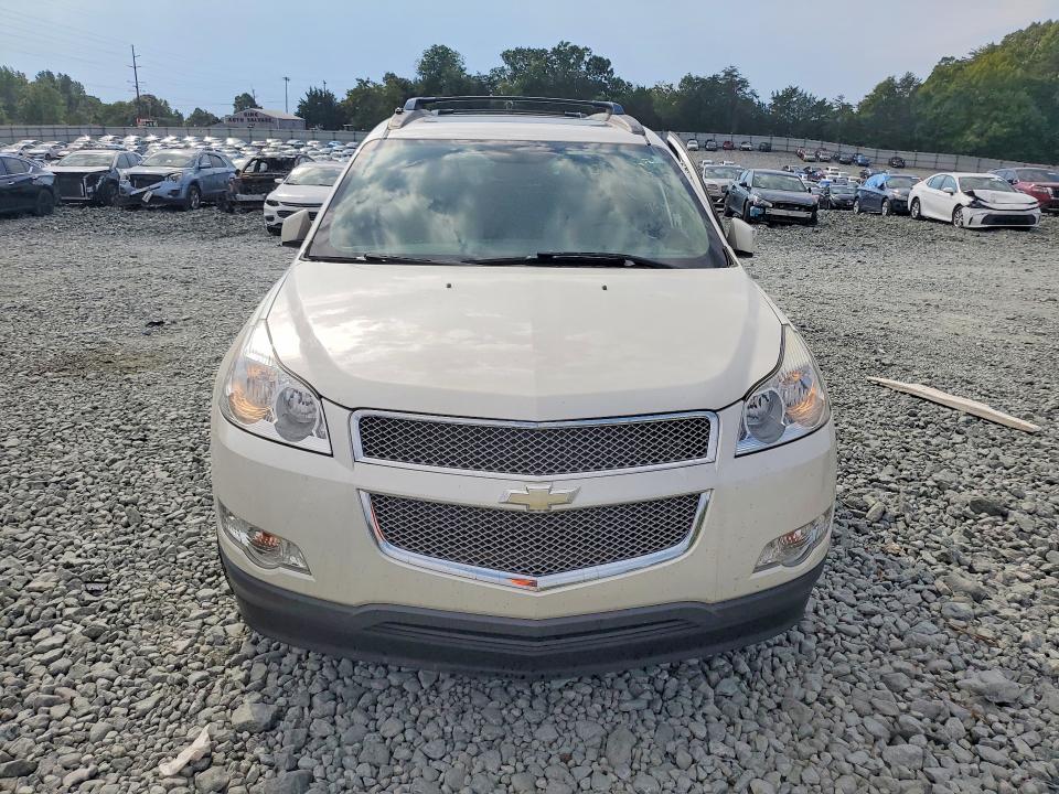69817146 :رقم المزاد ، 1GNKRLED7CJ104289 vin ، 2012 Chevrolet Traverse مزاد بيع