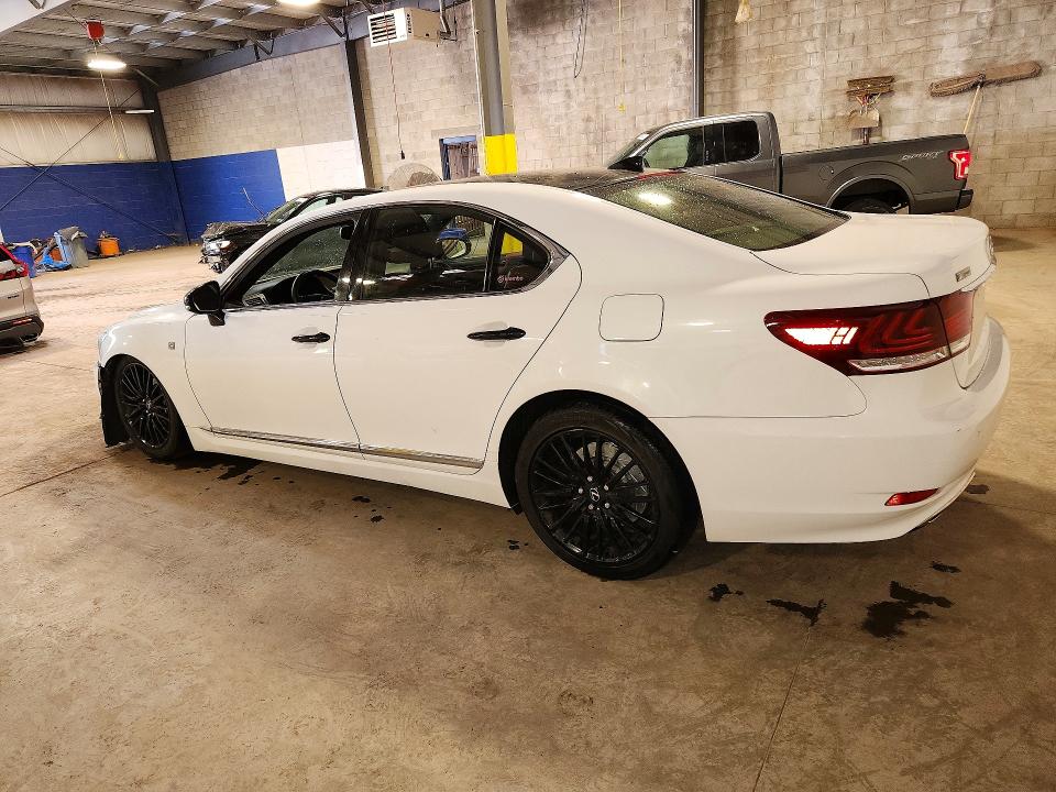2015 Lexus Ls მანქანა იყიდება აუქციონზე, vin: JTHCL5EF3F5023071, აუქციონის ნომერი: 68871136