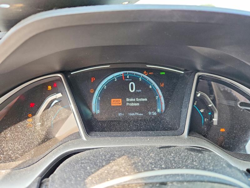 67705676 :رقم المزاد ، 19XFC1F31LE001470 vin ، 2020 Honda Civic مزاد بيع