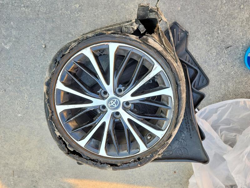 2019 Toyota Camry მანქანა იყიდება აუქციონზე, vin: 4T1B11HK8KU226103, აუქციონის ნომერი: 67826506