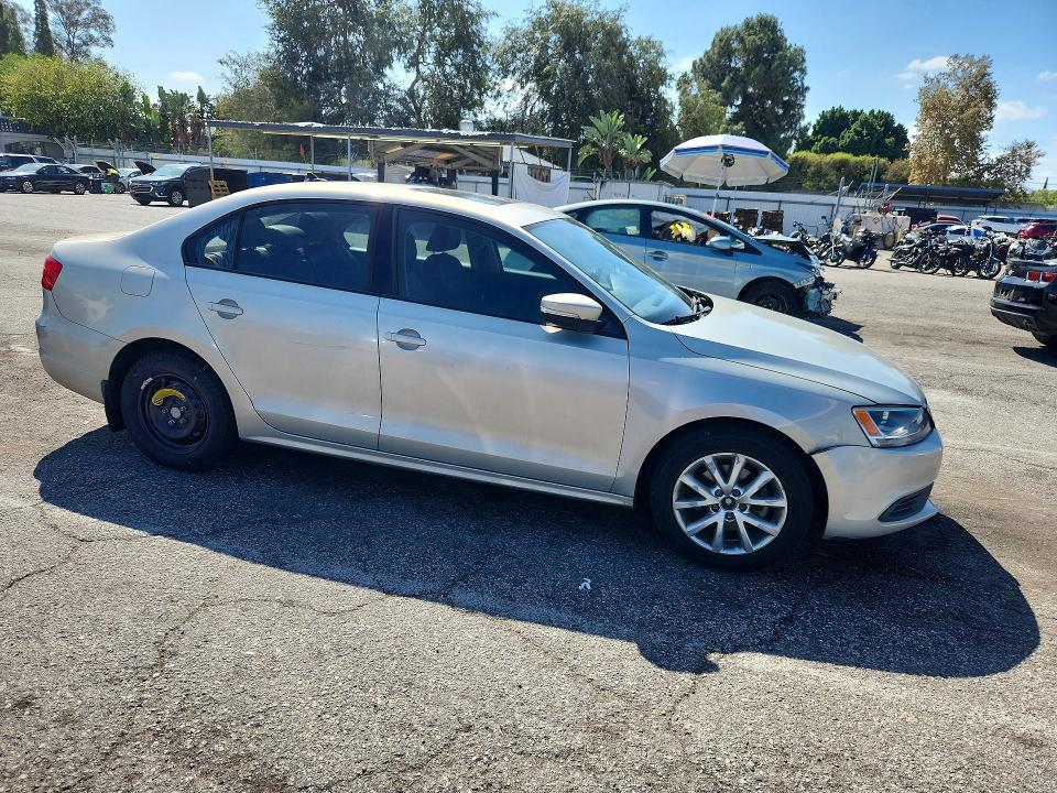 Продажа на аукционе авто 2011 Volkswagen Jetta, vin: 3VWDZ7AJ3BM384618, номер лота: 69790036