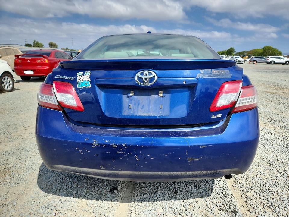 Aukcja sprzedaży 2011 Toyota Camry, vin: 4T1BF3EK8BU690218, numer aukcji: 69092736