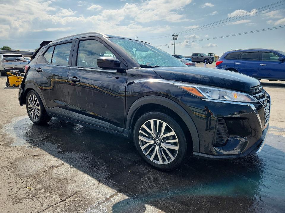 68775366 :رقم المزاد ، 3N1CP5CV7ML530247 vin ، 2021 Nissan Kicks مزاد بيع