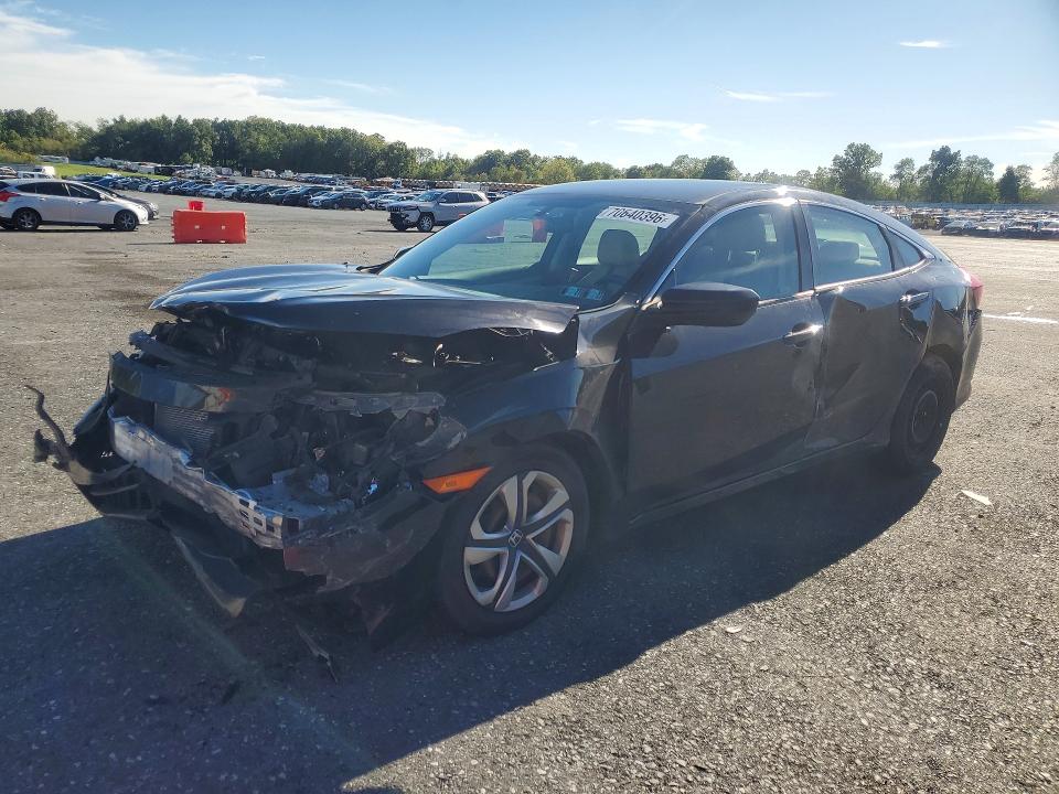 Auction sale of the 2018 Honda Civic, vin: 2HGFC2F53JH560089, lot number: 70640396