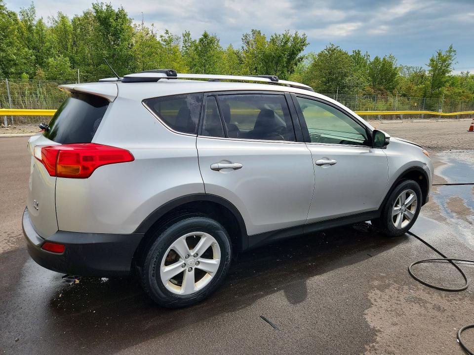 68031026 :رقم المزاد ، JTMRFREV4EJ012409 vin ، 2014 Toyota Rav4 مزاد بيع