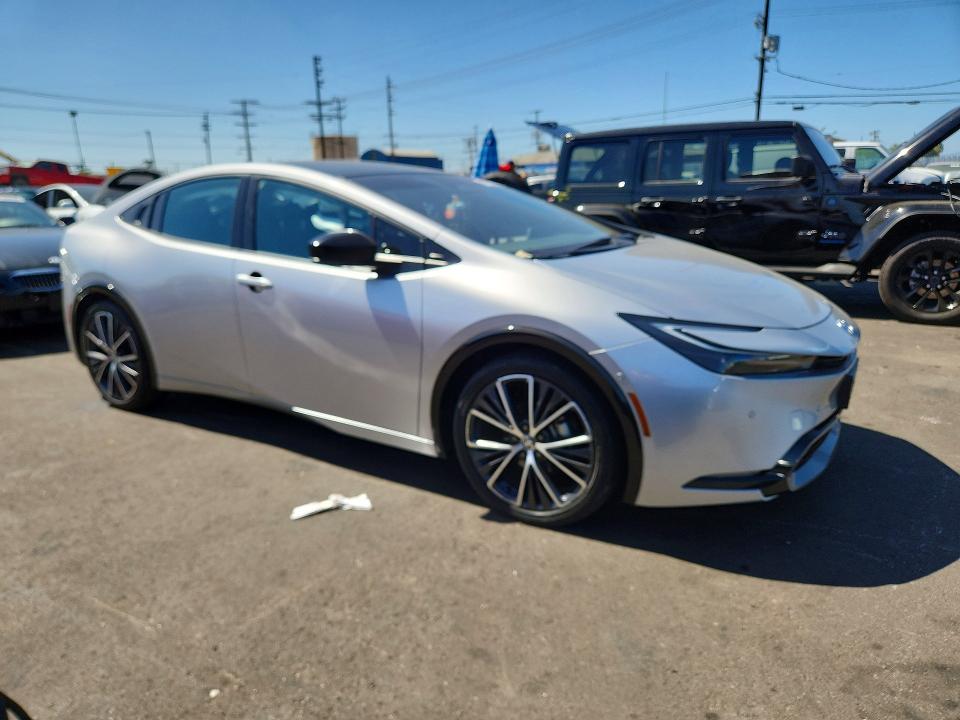 67366826 :رقم المزاد ، JTDACAAUXR3015832 vin ، 2024 Toyota Prius مزاد بيع