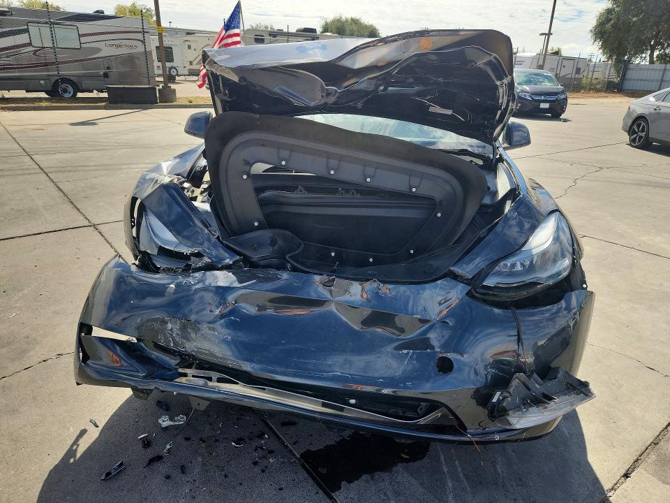 Продажа на аукционе авто 2024 Tesla Model Y, vin: 7SAYGAEEXRF010965, номер лота: 67742386