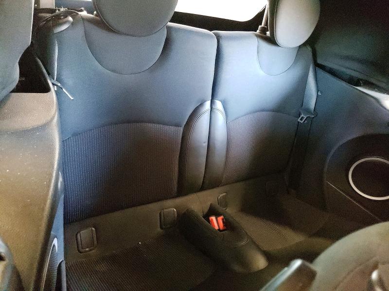 67304576 :رقم المزاد ، WMWZP3C5XFT299111 vin ، 2015 Mini Cooper مزاد بيع