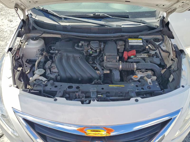 69643096 :رقم المزاد ، 3N1CN7AP7JK391454 vin ، 2018 Nissan Versa مزاد بيع