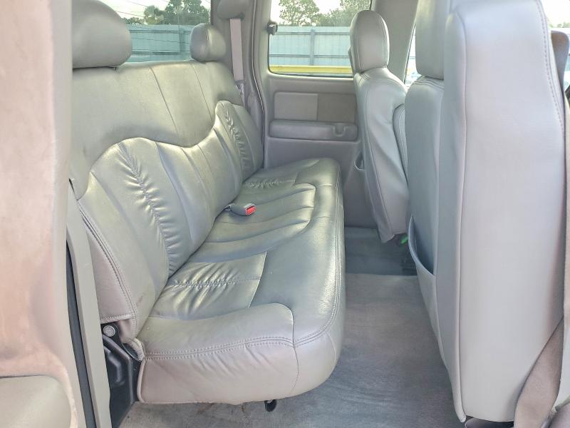 Aukcja sprzedaży 2000 Chevrolet Silverado, vin: 2GCEC19T0Y1394860, numer aukcji: 70349856