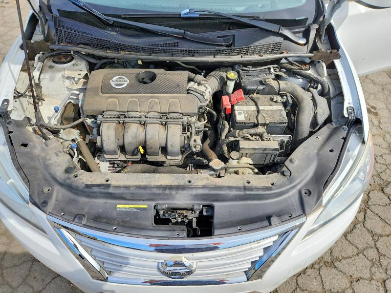 2015 Nissan Sentra მანქანა იყიდება აუქციონზე, vin: 3N1AB7AP5FY261211, აუქციონის ნომერი: 70442716