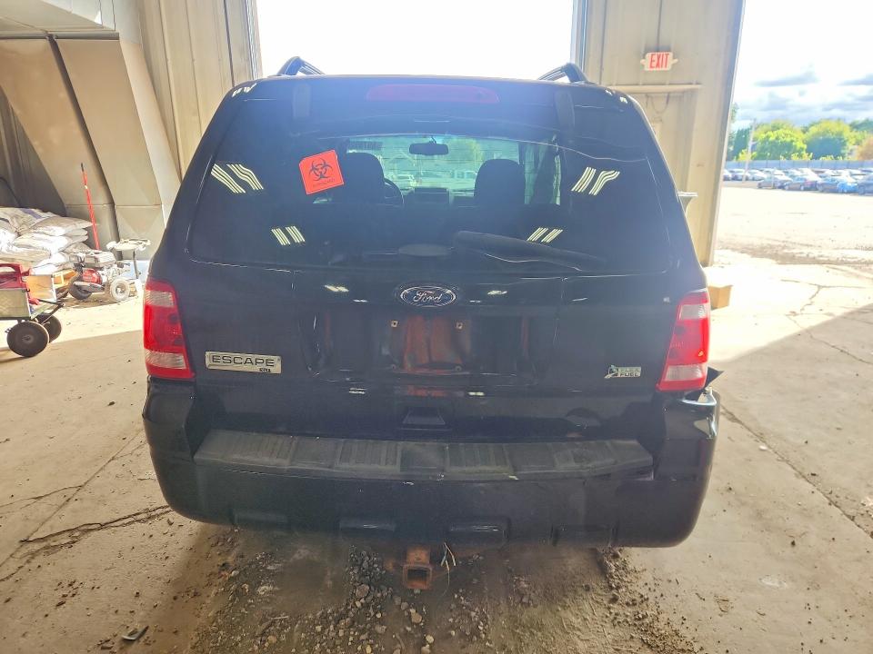 69789206 :رقم المزاد ، 1FMCU0DG8CKA27458 vin ، 2012 Ford Escape مزاد بيع
