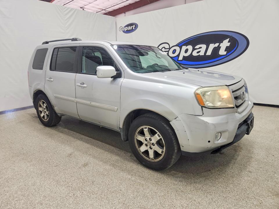 69718496 :رقم المزاد ، 5FNYF3H94BB045064 vin ، 2011 Honda Pilot مزاد بيع