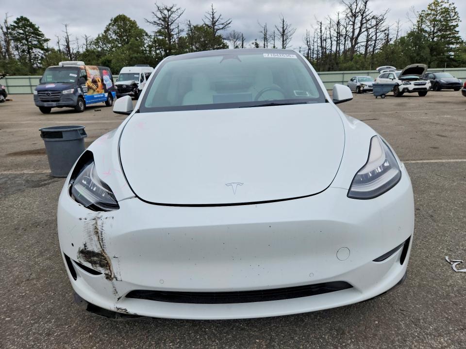 Продажа на аукционе авто 2021 Tesla Model Y, vin: 5YJYGDEE4MF089881, номер лота: 71042636