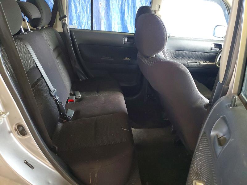 67842326 :رقم المزاد ، JTLKT324954022083 vin ، 2005 Scion Xb مزاد بيع