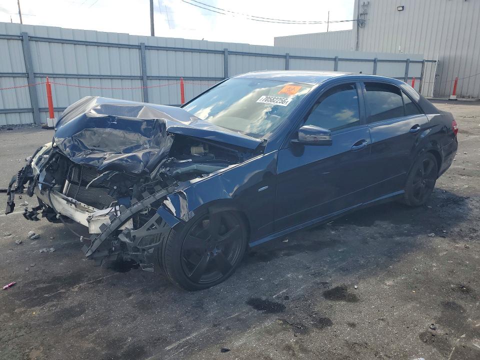 2012 Mercedes-benz E მანქანა იყიდება აუქციონზე, vin: WDDHF5KB5CA588589, აუქციონის ნომერი: 70582256