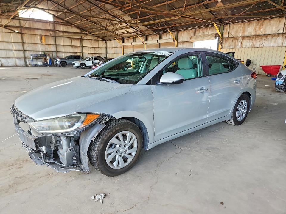 2017 Hyundai Elantra მანქანა იყიდება აუქციონზე, vin: 5NPD74LF7HH072476, აუქციონის ნომერი: 70163956