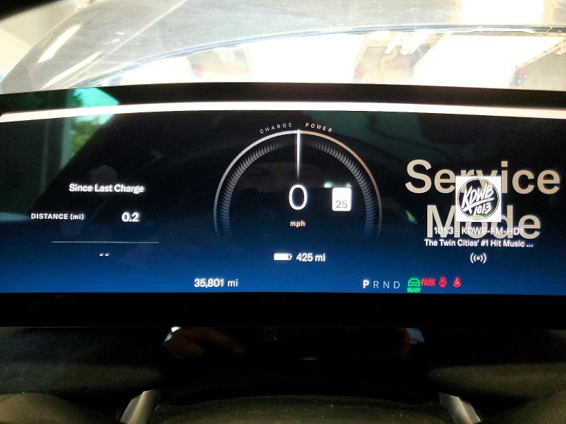 70504936 :رقم المزاد ، 50EA1GBAXPA002595 vin ، 2023 Lucid Motors Air مزاد بيع
